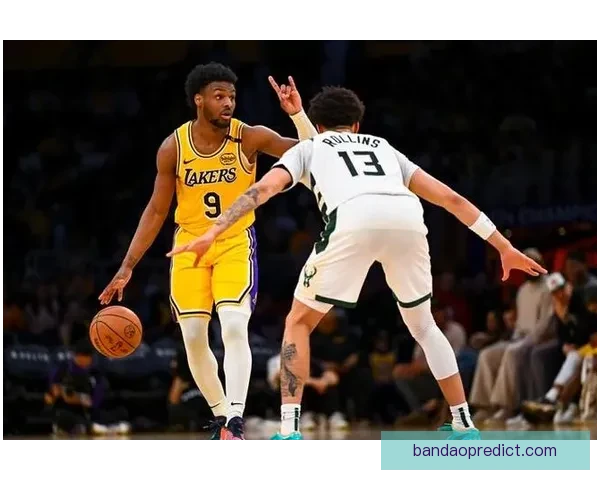 布朗尼背靠背连胜带领南湾湖人13战全胜 雷迪克称赞其努力表现